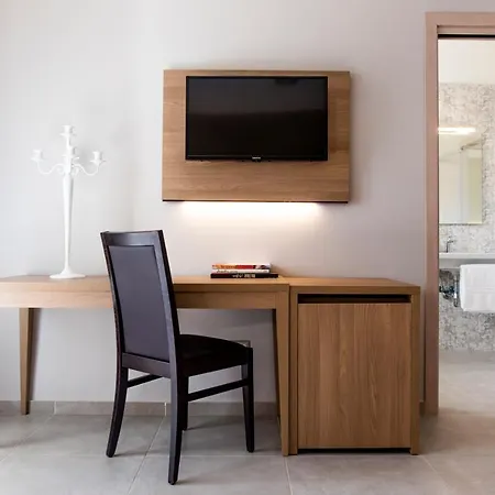 Hotel San Vincenzo 4*